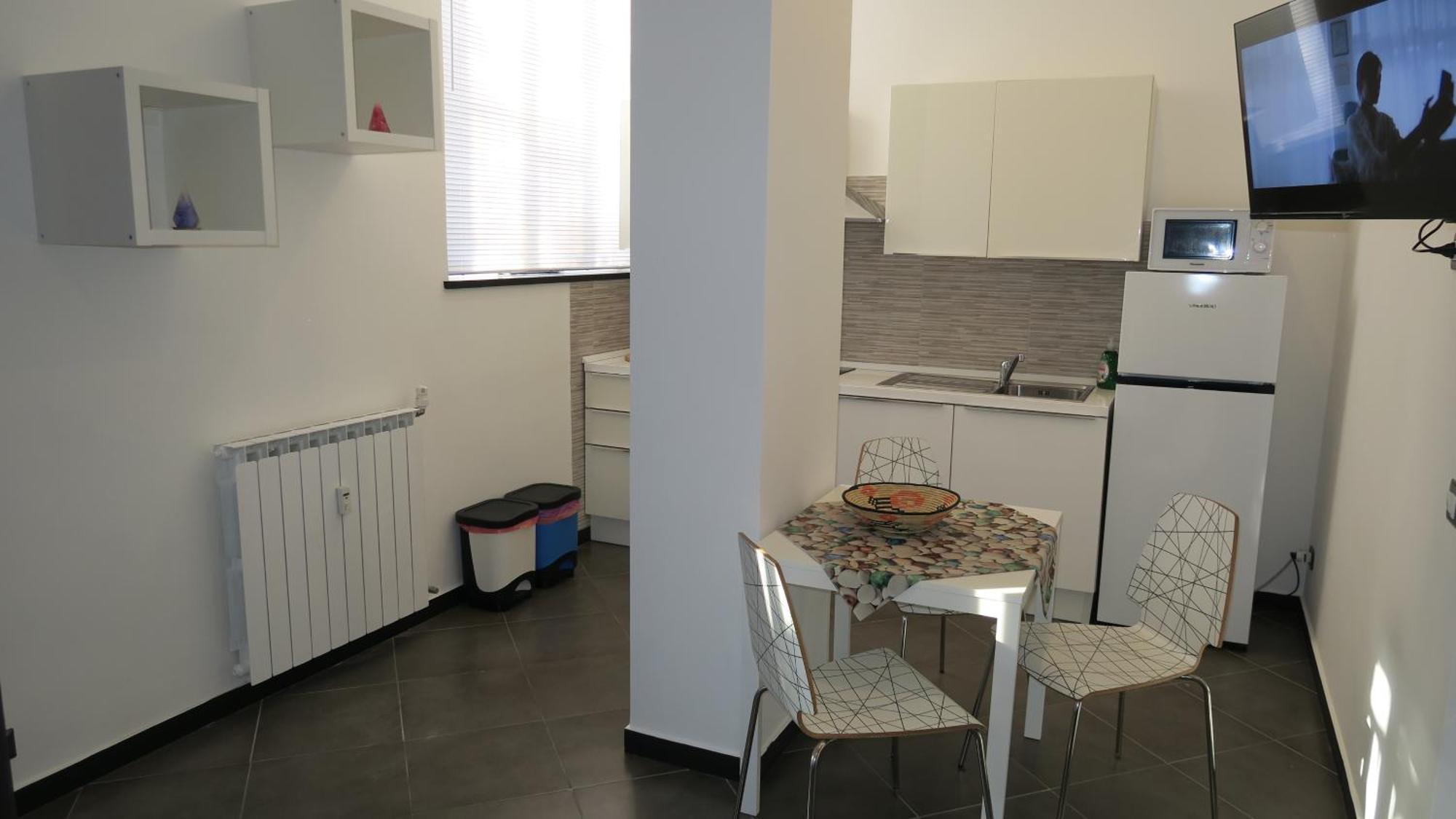 Karina, To The Beach With Terrace And Private Parking Savona Kültér fotó